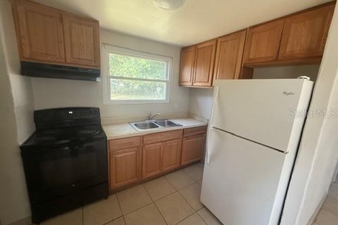 Casa en alquiler en Orlando, Florida, 2 dormitorios, 69.49 m2 № 1732999 - foto 15