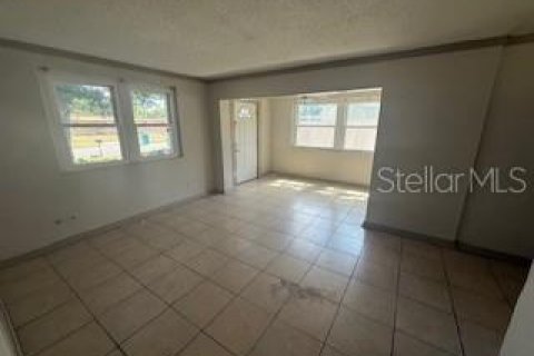 Casa en alquiler en Orlando, Florida, 2 dormitorios, 69.49 m2 № 1732999 - foto 6