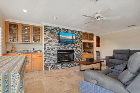 Casa en venta en Saint Petersburg, Florida, 3 dormitorios, 268.49 m2 № 1650502 - foto 18