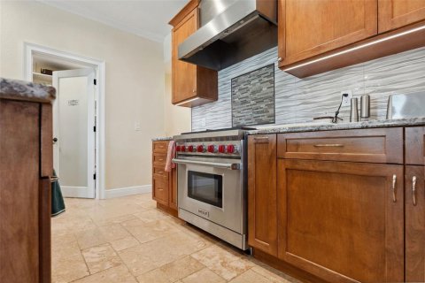 Casa en venta en Saint Petersburg, Florida, 3 dormitorios, 268.49 m2 № 1650502 - foto 10