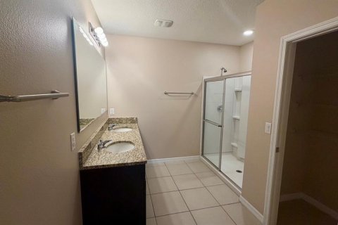 Villa ou maison à louer à Tavares, Floride: 3 chambres, 157 m2 № 2113721 - photo 15