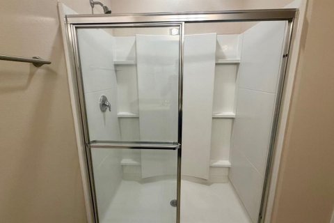 Villa ou maison à louer à Tavares, Floride: 3 chambres, 157 m2 № 2113721 - photo 17