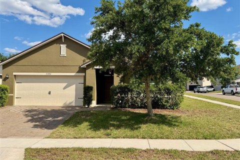 Villa ou maison à louer à Tavares, Floride: 3 chambres, 157 m2 № 2113721 - photo 5