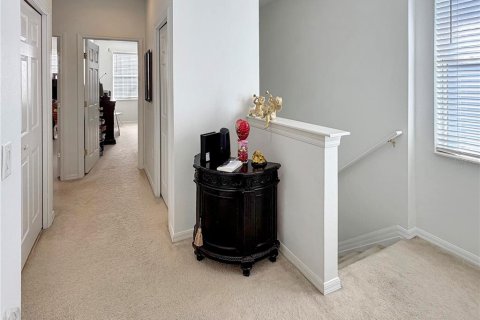 Townhouse in Tampa, Florida 3 bedrooms, 171.31 sq.m. № 2427487 - photo 12