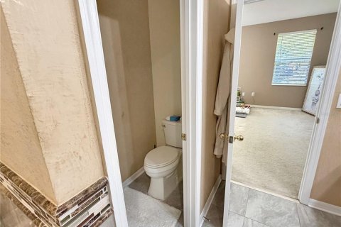 Townhouse in Tampa, Florida 3 bedrooms, 171.31 sq.m. № 2427487 - photo 21