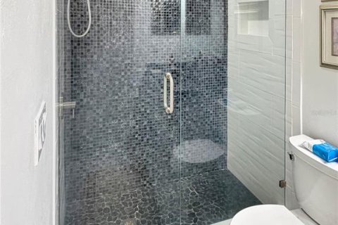 Townhouse in Tampa, Florida 3 bedrooms, 171.31 sq.m. № 2427487 - photo 16