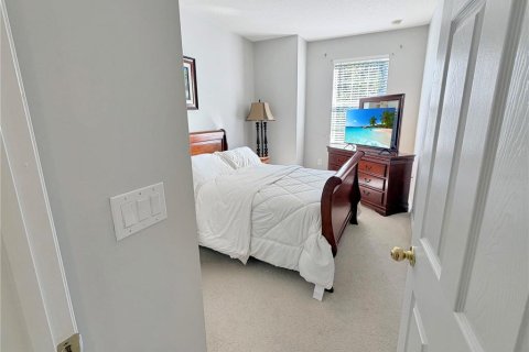 Townhouse in Tampa, Florida 3 bedrooms, 171.31 sq.m. № 2427487 - photo 26