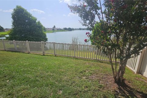 House in Lakeland, Florida 4 bedrooms, 198.16 sq.m. № 1781200 - photo 3