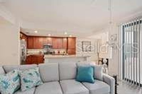 Condo in Bradenton, Florida, 2 bedrooms in LAKEWOOD NATIONAL  № 1747118 - photo 13