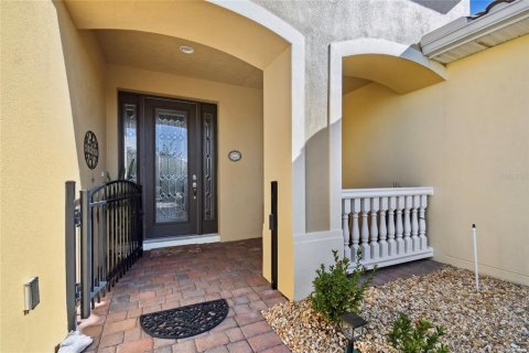 Villa ou maison à vendre à Poinciana, Floride: 3 chambres, 258.45 m2 № 1010351 - photo 3