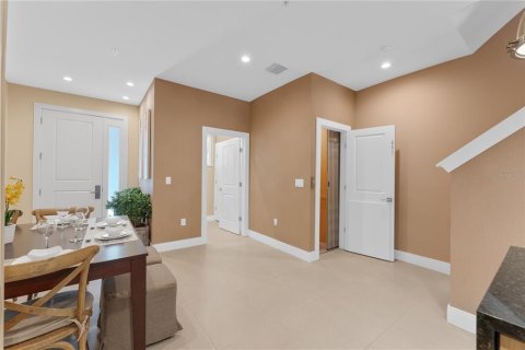 Купить таунхаус в Киссимми, Флорида 3 комнаты, 235.79м2, № 1378293 - фото 16