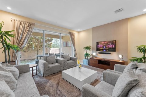 Купить таунхаус в Киссимми, Флорида 3 комнаты, 235.79м2, № 1378293 - фото 15
