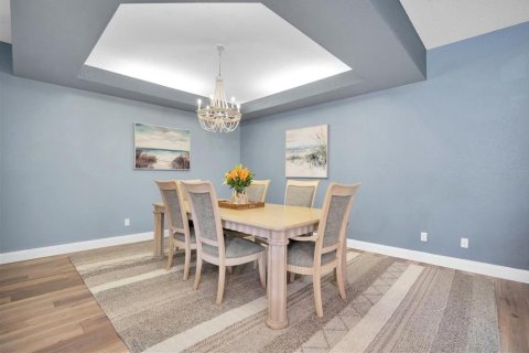 Townhouse in Saint Petersburg, Florida 3 bedrooms, 243.96 sq.m. № 1577401 - photo 15