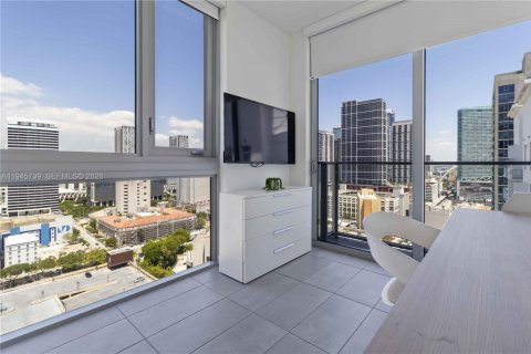 Купить кондоминиум в Майами, Флорида 2 спальни, 60.11м2, № 2054762 - фото 22