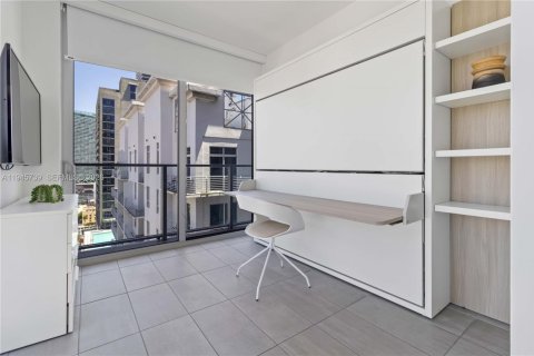 Купить кондоминиум в Майами, Флорида 2 спальни, 60.11м2, № 2054762 - фото 18