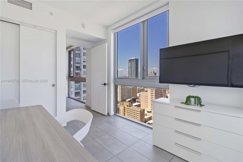 Купить кондоминиум в Майами, Флорида 2 спальни, 60.11м2, № 2054762 - фото 14