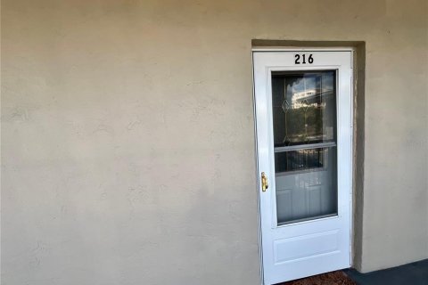 Copropriété à louer à New Smyrna Beach, Floride: 2 chambres, 104.98 m2 № 2155493 - photo 3