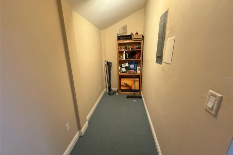 Commercial property in Gainesville, Florida 118.91 sq.m. № 1526294 - photo 11