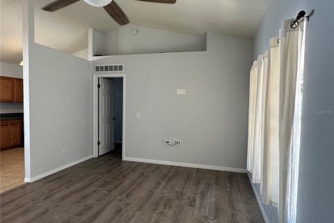 Casa en alquiler en Sanford, Florida, 3 dormitorios, 108.42 m2 № 1919620 - foto 6