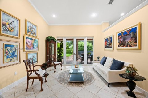Villa ou maison à vendre à Pinecrest, Floride: 4 chambres, 251.67 m2 № 2053306 - photo 6