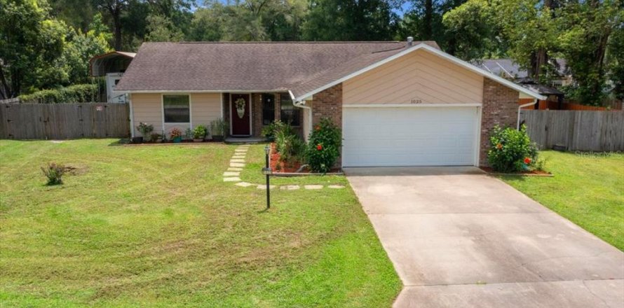 Villa ou maison à Ocala, Floride 3 chambres, 210.42 m2 № 1826380