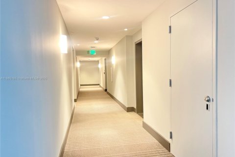 Copropriété à vendre à Miami, Floride: 1 chambre, 84.17 m2 № 1930650 - photo 26