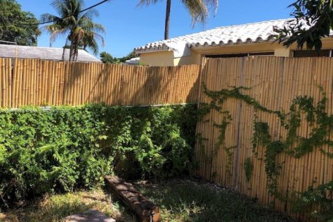 Casa en alquiler en Dania Beach, Florida, 2 dormitorios, 74.32 m2 № 1923887 - foto 13