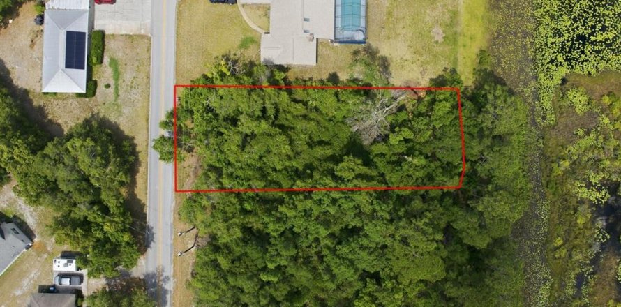 Terreno en DeLand, Florida № 2103386