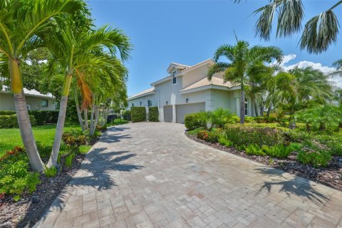 Купить виллу или дом в Аполло-Бич, Флорида 3 комнаты, 323.86м2, № 1839914 - фото 6