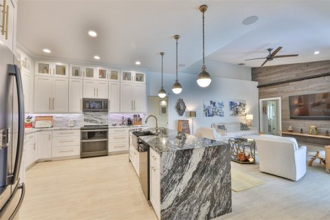 Купить виллу или дом в Аполло-Бич, Флорида 3 комнаты, 323.86м2, № 1839914 - фото 20