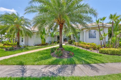 Купить виллу или дом в Аполло-Бич, Флорида 3 комнаты, 323.86м2, № 1839914 - фото 5