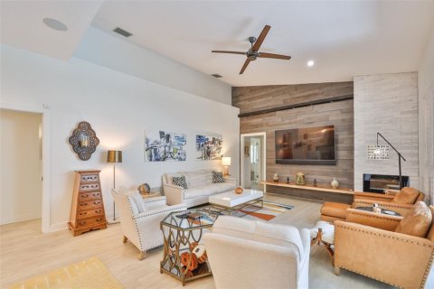 Купить виллу или дом в Аполло-Бич, Флорида 3 комнаты, 323.86м2, № 1839914 - фото 30