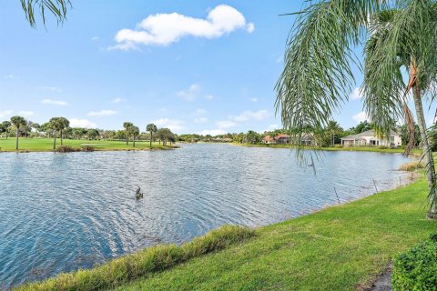 Casa en venta en West Palm Beach, Florida, 5 dormitorios, 813.64 m2 № 2249573 - foto 8
