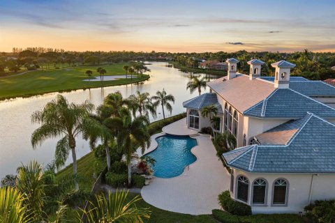 Casa en venta en West Palm Beach, Florida, 5 dormitorios, 813.64 m2 № 2249573 - foto 4