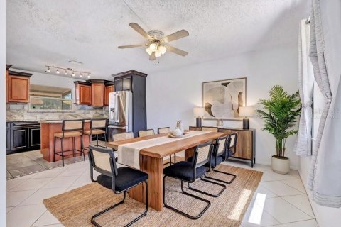 Villa ou maison à vendre à Orlando, Floride: 3 chambres, 150.78 m2 № 2359251 - photo 4