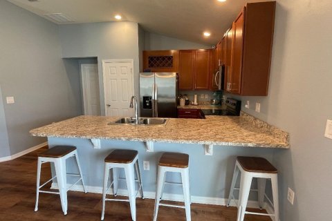 Villa ou maison à vendre à Port St. Lucie, Floride: 3 chambres, 126.81 m2 № 2275000 - photo 16