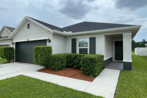 Villa ou maison à vendre à Port St. Lucie, Floride: 3 chambres, 126.81 m2 № 2275000 - photo 3