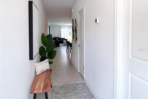 Villa ou maison à vendre à Davenport, Floride: 3 chambres, 135.73 m2 № 2354330 - photo 3