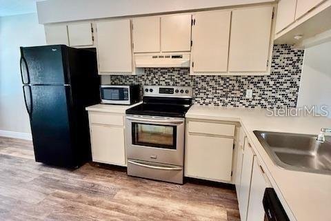 Villa ou maison à louer à Orlando, Floride: 2 chambres, 92.44 m2 № 2388694 - photo 10