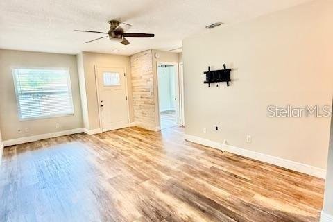 Villa ou maison à louer à Orlando, Floride: 2 chambres, 92.44 m2 № 2388694 - photo 9