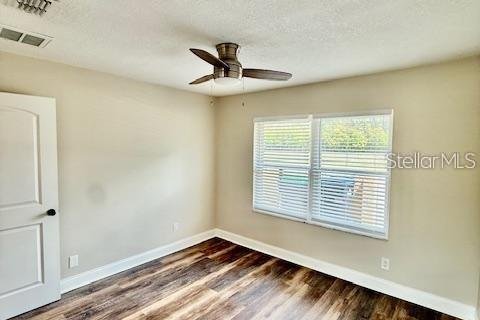Villa ou maison à louer à Orlando, Floride: 2 chambres, 92.44 m2 № 2388694 - photo 24