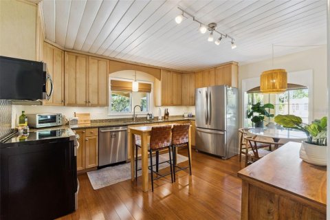 Villa ou maison à vendre à Sanford, Floride: 3 chambres, 187.66 m2 № 2216288 - photo 11