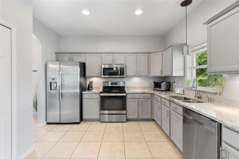 House in Ocoee, Florida 4 bedrooms, 189.43 sq.m. № 1791483 - photo 12