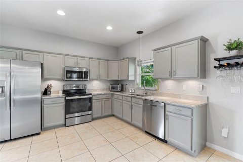 House in Ocoee, Florida 4 bedrooms, 189.43 sq.m. № 1791483 - photo 11