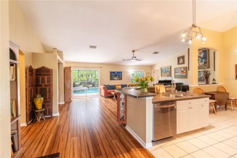 Casa en venta en North Port, Florida, 3 dormitorios, 189.52 m2 № 2232003 - foto 15