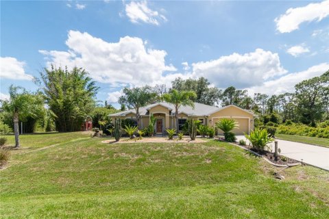 Casa en venta en North Port, Florida, 3 dormitorios, 189.52 m2 № 2232003 - foto 4