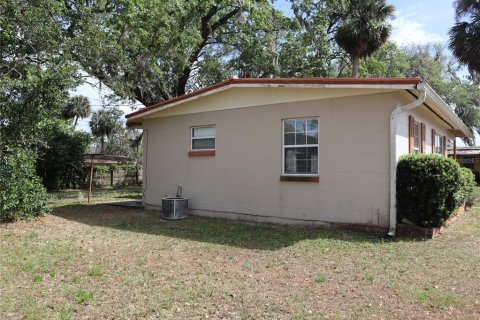 House in Deltona, Florida 1 bedroom, 51.28 sq.m. № 1614110 - photo 8