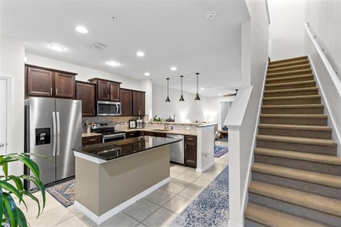 Touwnhouse à vendre à Apopka, Floride: 2 chambres, 146.41 m2 № 2099927 - photo 13