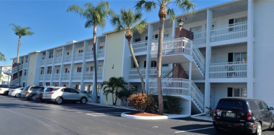 Condo in Bradenton, Florida, 1 bedroom  № 1424477