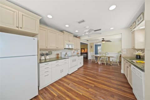 Villa ou maison à vendre à Nokomis, Floride: 3 chambres, 185.8 m2 № 1620140 - photo 22
